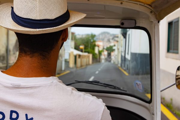 tuk-tuk-madeira-island-funchal-city-tour-02