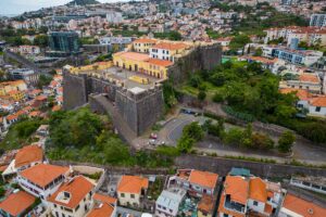 tuk-tuk-madeira-island-funchal-city-tour-03